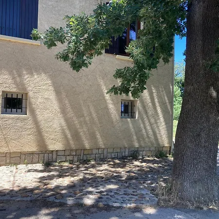 Le D Aurelie Avec Ete En Pleine Campagne Et Proche De Toute Commodite Apartment Roquemaure (Gard)